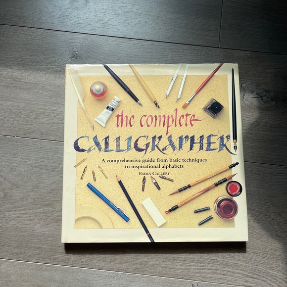 The Complete Calligrapher Book Emma Callery - Picture 1 of 9